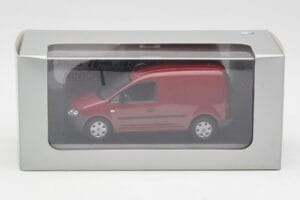 Volkswagen Caddy 2K Dark Red Minichamps 1:43 CADDY004 Diecast — photo 4 of 4