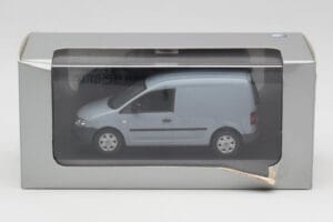 Volkswagen Caddy 2K Grey Minichamps 1:43 CADDY007 Diecast — photo 4 of 4