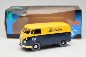 Volkswagen T1 Combi Michelin Black & Yellow Solido 1:18 9406 Diecast — photo 8 of 8