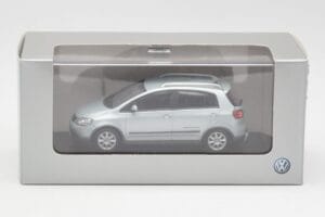 Volkswagen Cross Golf Mk5 Silver Minichamps 1:43 GOLF003 Diecast — photo 4 of 4