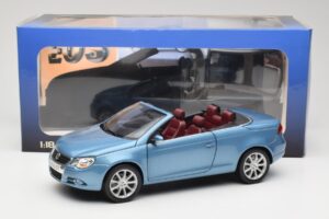 Volkswagen Eos Blue Norev 1:18 188422 Diecast — photo 8 of 8