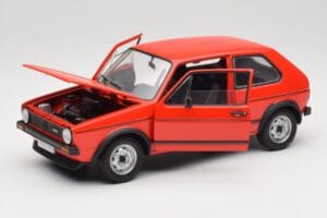 Volkswagen Golf GTI Mk1 Red Solido 1:18 8166 Diecast — photo 2 of 8