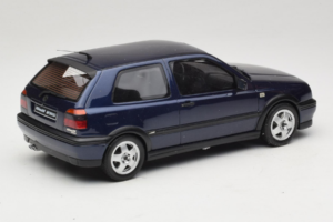 Volkswagen Golf Mk3 VR6 Dark Blue Otto 1:18 OT046 Resin — photo 2 of 6