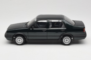 Volkswagen Jetta Mk3 CL Black Icartime 1:18 JETTA001 Diecast — photo 4 of 8