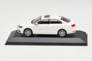 Volkswagen Jetta Mk6 White Minichamps 1:43 JETTA003 Diecast