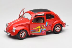 Volkswagen Beetle Red Solido 1:18 8306 Diecast — photo 2 of 8