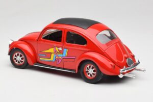 Volkswagen Beetle Red Solido 1:18 8306 Diecast — photo 7 of 8