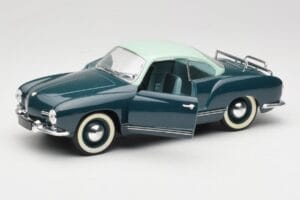 Volkswagen Karmann Ghia Blue Solido 1:18 8061 Diecast — photo 2 of 8
