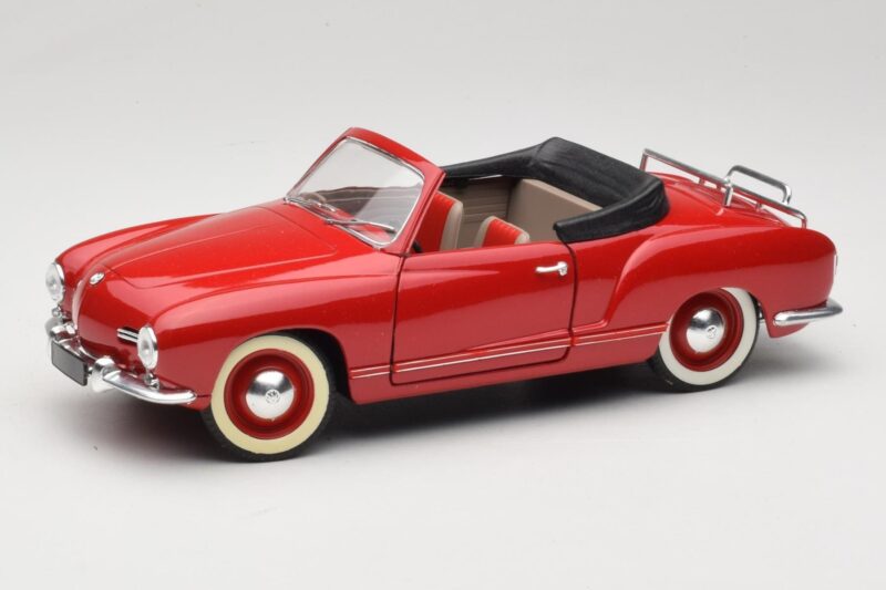 Volkswagen Karmann Ghia Cabriolet Red Solido 1:18 8058 Diecast