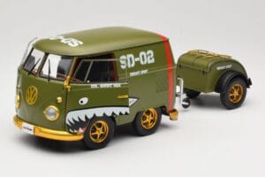 Volkswagen Kool Kombi Army Fighter Green Solido 1:18 S1810901 Diecast — photo 2 of 8