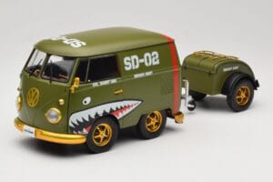 Volkswagen Kool Kombi Army Fighter Green Solido 1:18 S1810901 Diecast