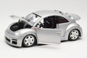 Volkswagen New Beetle RSi Silver Bburago 1:18 3306 Diecast — photo 2 of 8