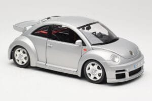 Volkswagen New Beetle RSi Silver Bburago 1:18 3306 Diecast — photo 6 of 8