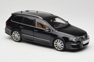 Volkswagen Passat B6 R36 Variant Black NZG 1:18 KF044-4A Diecast — photo 6 of 8