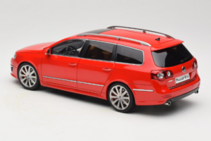 Volkswagen Passat B6 R36 Variant Red NZG 1:18 KF044-5 Diecast — photo 7 of 8