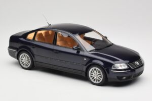 Volkswagen Passat W8 B5.5 Indigo Blue DNA 1:18 DNA000029 Diecast — photo 4 of 6