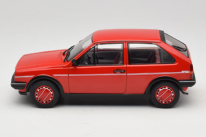 Volkswagen Polo II Coupe Fox MCG 1:18 MCG18523 Diecast — photo 3 of 6