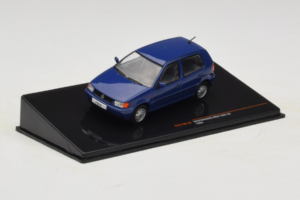 Volkswagen Polo Mk3 Blue IXO 1:43 CLC579N Diecast — photo 2 of 4