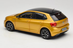 Volkswagen Polo Plus Yellow OEM 1:18 ZVY000009GEL Diecast — photo 7 of 8