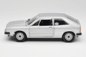 Volkswagen Scirocco GT Mk1 Silver Metallic Revell 1:18 08833 Diecast — photo 4 of 8
