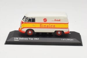 Volkswagen T1 Delivery Van Sinalco Minichamps 1:43 430052204 Diecast
