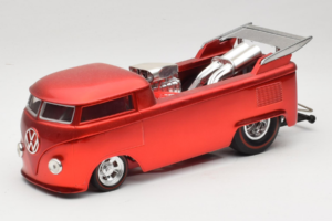 Volkswagen T1 Truck Red Hot Wheels 1:18 J2895 Diecast