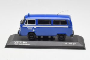 Volkswagen T2 Bus THW Minichamps 1:43 400053094 Diecast