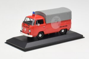 Volkswagen T2 Flatbed Fire Department Dortmund Minichamps 1:43 400053290 Diecast — photo 2 of 4