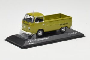 Volkswagen T2 Flatbed Green Minichamps 1:43 400053202 Diecast — photo 2 of 4