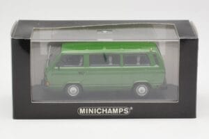 Volkswagen T3 Bus Green Minichamps 1:43 400055000 Diecast — photo 4 of 4