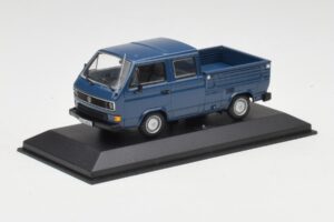 Volkswagen T3 Double Cab Flatbed Blue Minichamps 1:43 400055260 Diecast — photo 3 of 4