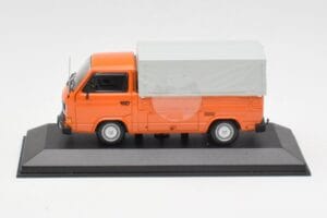 Volkswagen T3 Flatbed Orange Minichamps 1:43 400055200 Diecast