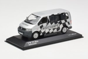 Volkswagen T5 Bus Minichamps Edition Minichamps 1:43 400052202 Diecast — photo 2 of 4
