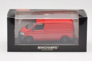 Volkswagen T5 Delivery Van Red & Black Wheels Minichamps 1:43 400052260-B Diecast — photo 4 of 4