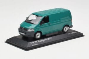 Volkswagen T5 Transporter Green Minichamps 1:43 400052261 Diecast — photo 2 of 4