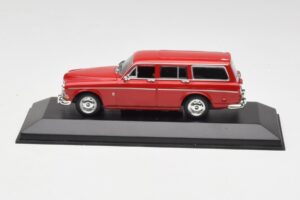Volvo 121 Amazon Estate Red Minichamps 1:43 430171014 Diecast