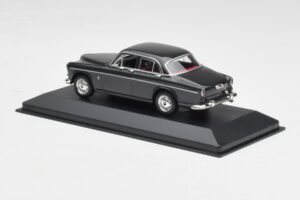 Volvo 121 Amazon Grey Minichamps 1:43 430171061 Diecast — photo 3 of 4