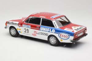 Volvo 142 #29 M. Alen / I. Kivimaki Rally 1000 Lakes 1973 MCG 1:18 MCG18528R Diecast — photo 5 of 6