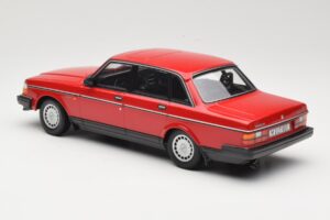 Volvo 240 GL Dark Red Minichamps 1:18 166171401 Diecast — photo 5 of 6