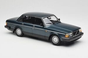 Volvo 240 GL Petrol Metallic Minichamps 1:18 155171407 Diecast — photo 4 of 6