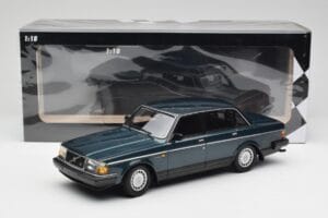 Volvo 240 GL Petrol Metallic Minichamps 1:18 155171407 Diecast — photo 6 of 6