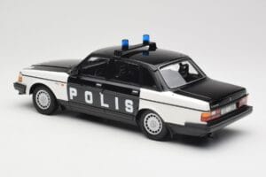 Volvo 240 GL Polis Sweden Black Minichamps 1:18 155171497 Diecast — photo 5 of 6