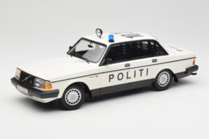 Volvo 240 GL Politi Denmark Minichamps 1:18 155171495 Diecast