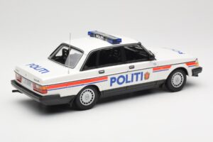 Volvo 240 GL Politi Norway Minichamps 1:18 155171491 Diecast — photo 2 of 6