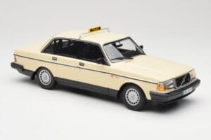 Volvo 240 GL Taxi Minichamps 1:18 155171494 Diecast — photo 4 of 6