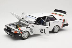 Volvo 240 Turbo #21 P. Stureson DTM Winner Wunstorf 1985 AUTOart 1:18 88592 Diecast — photo 2 of 8