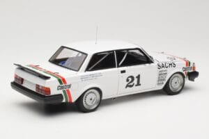 Volvo 240 Turbo #21 P. Stureson DTM Winner Wunstorf 1985 AUTOart 1:18 88592 Diecast — photo 3 of 8