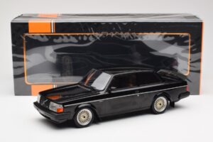 Volvo 240 Turbo Black Custom IXO 1:18 18CMC178 Diecast — photo 6 of 6
