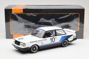 Volvo 240 Turbo #10 R. Francevic Winner ATCC 1986 IXO 1:18 18RMC176 Diecast — photo 6 of 6
