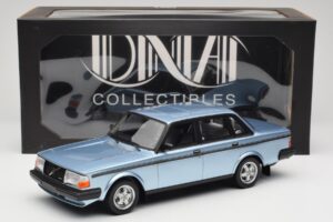 Volvo 244 Turbo Light Blue DNA 1:18 DNA000135 Diecast — photo 6 of 6